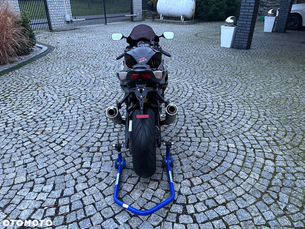 Suzuki GSX-R - 8