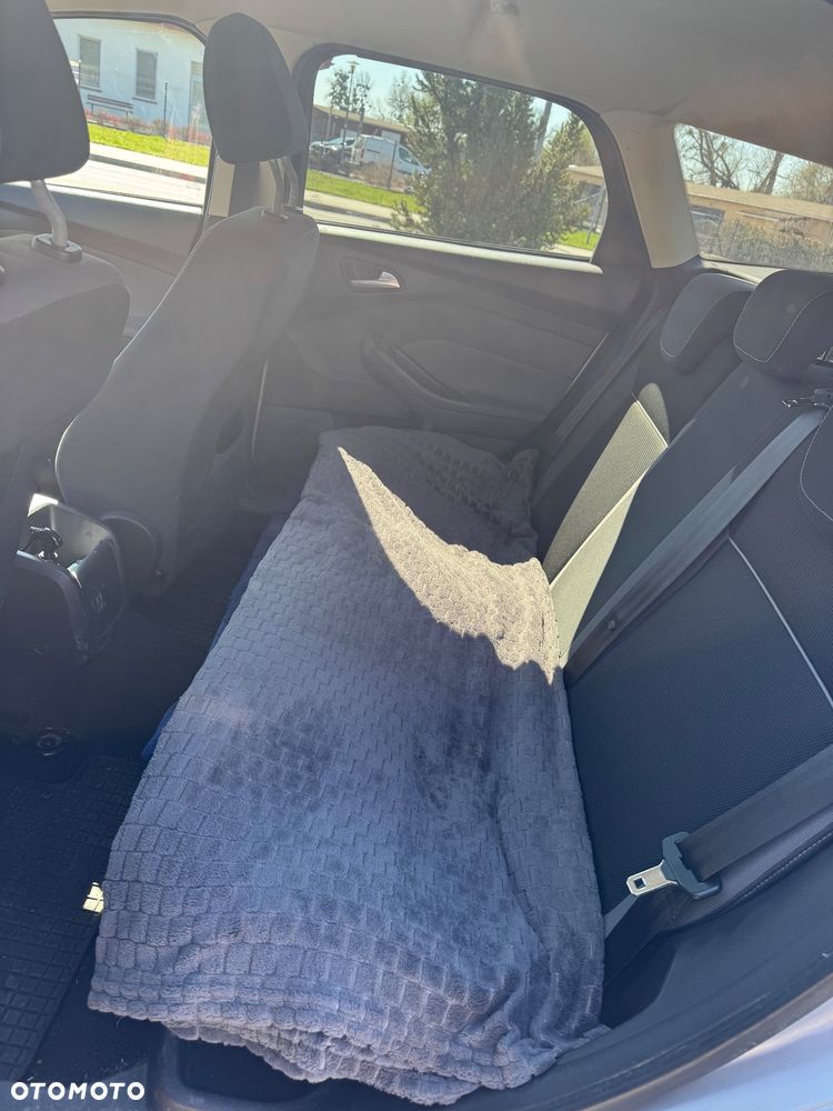 Ford Focus 1.6 TDCi DPF Start-Stopp-System Trend - 9