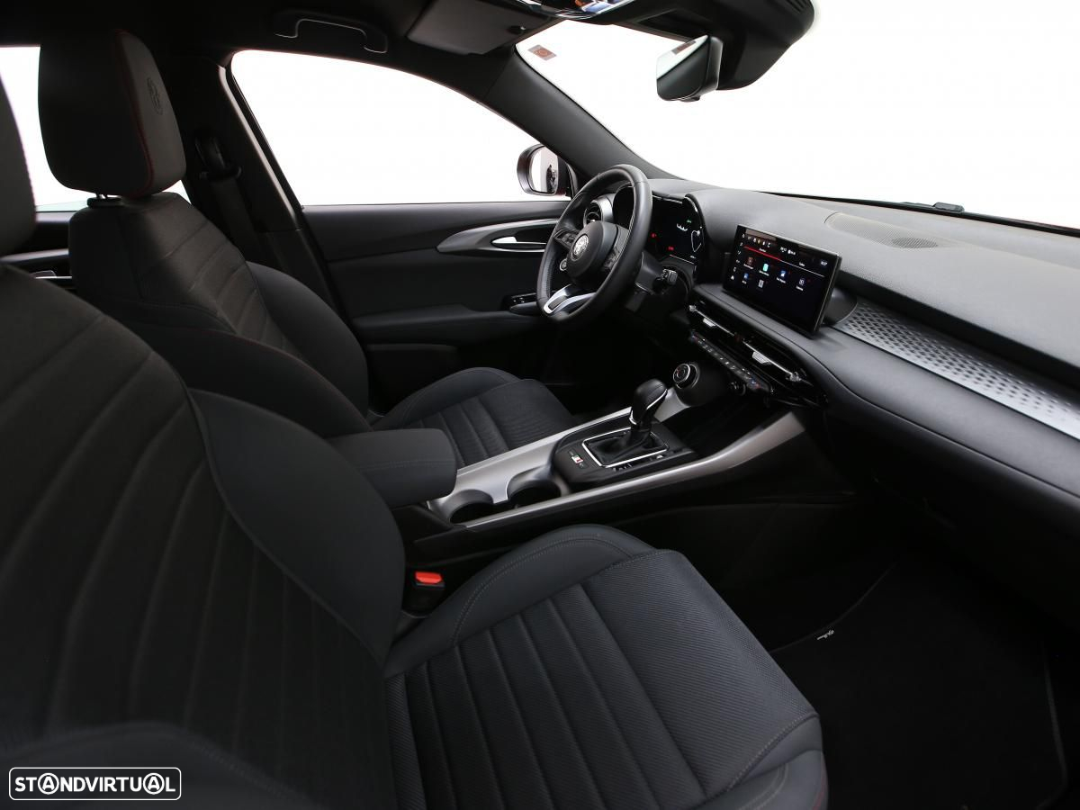 Alfa Romeo Tonale - 10