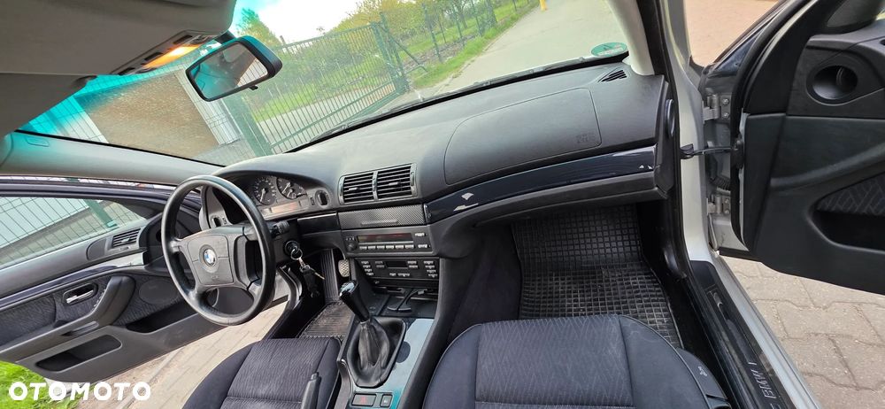 BMW Seria 5 - 14
