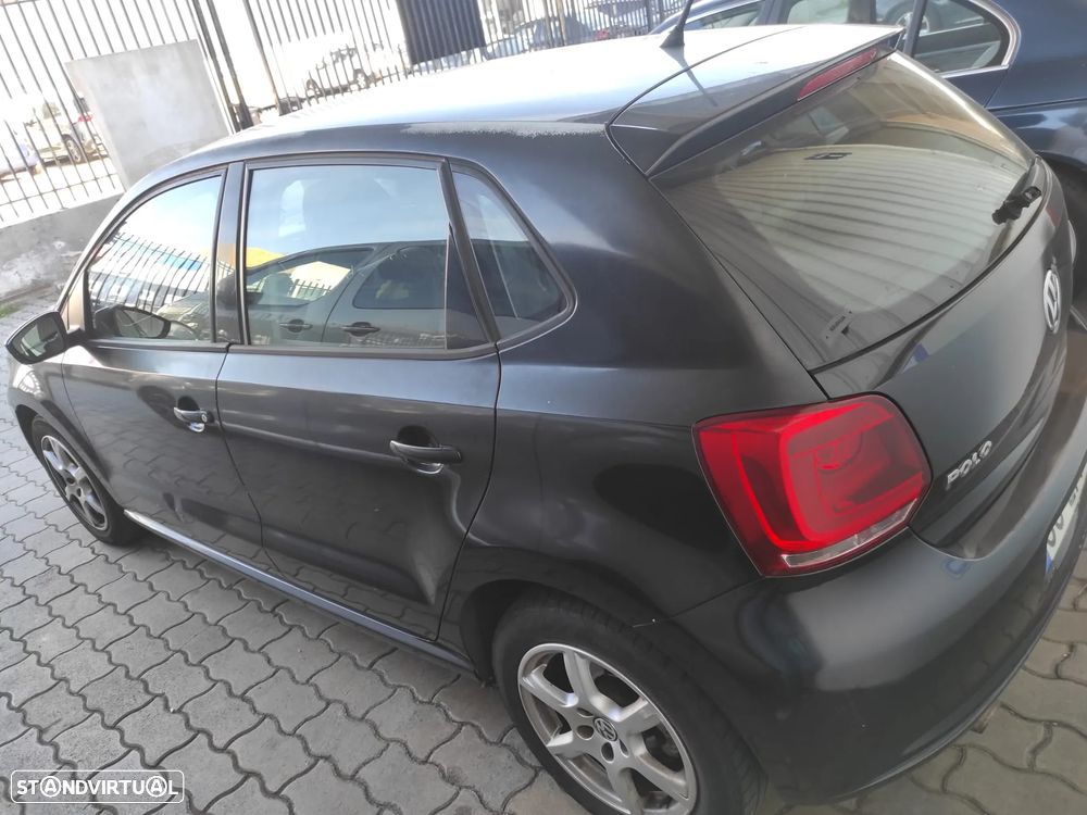 VW Polo 1.6 TDI Confortline BlueMotion - 3