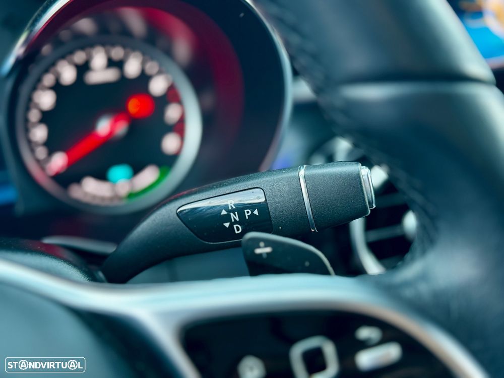 Mercedes-Benz C 300 e T 9G-TRONIC Avantgarde - 24