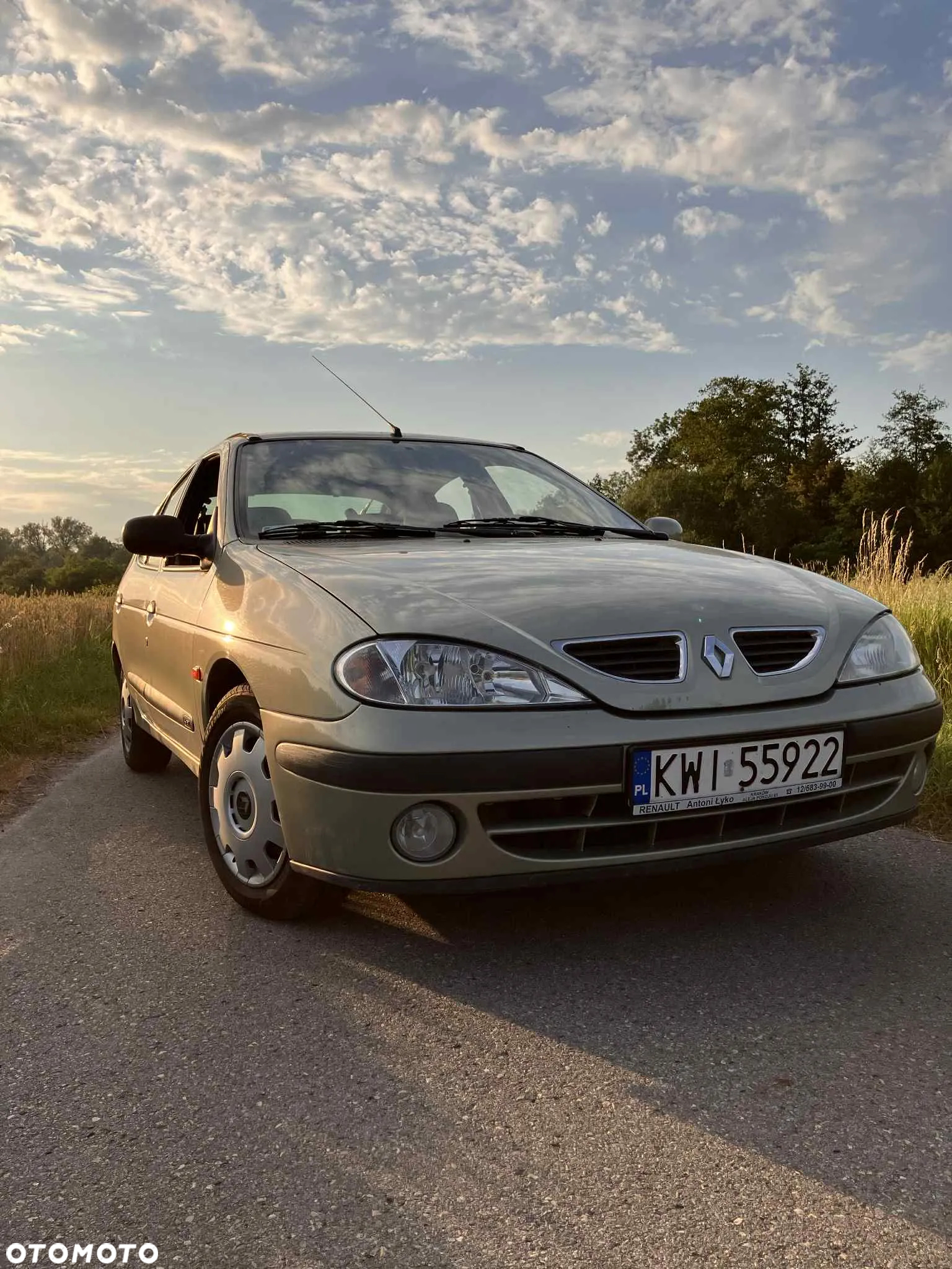 Renault Megane 1.4 RN 16V - 3