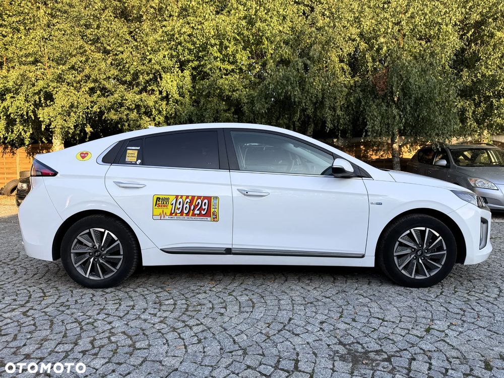 Hyundai IONIQ Electric Premium - 13