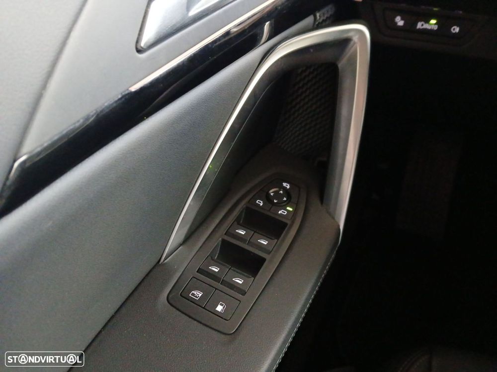 BMW X1 xDrive25e Edição Optimized - 17