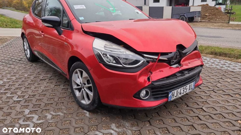 Renault Clio - 1