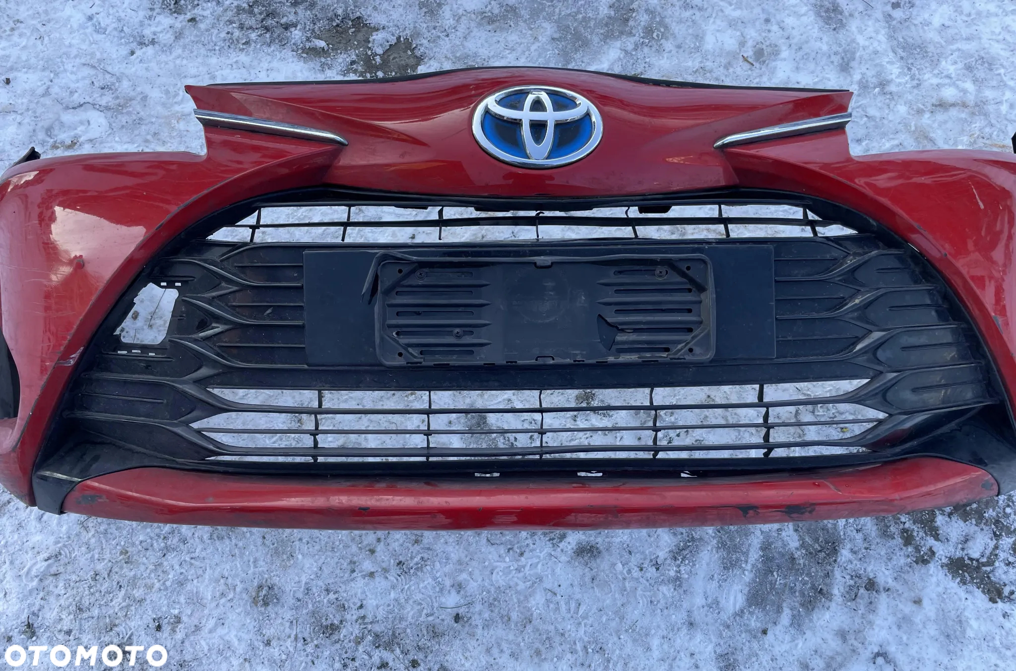 Zderzak Toyota Yaris III drugi lift 17-20r przód OE - 3