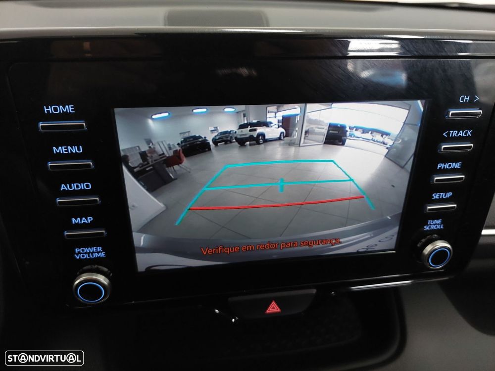 Toyota Yaris 1.5 HDF Comfort Plus - 14