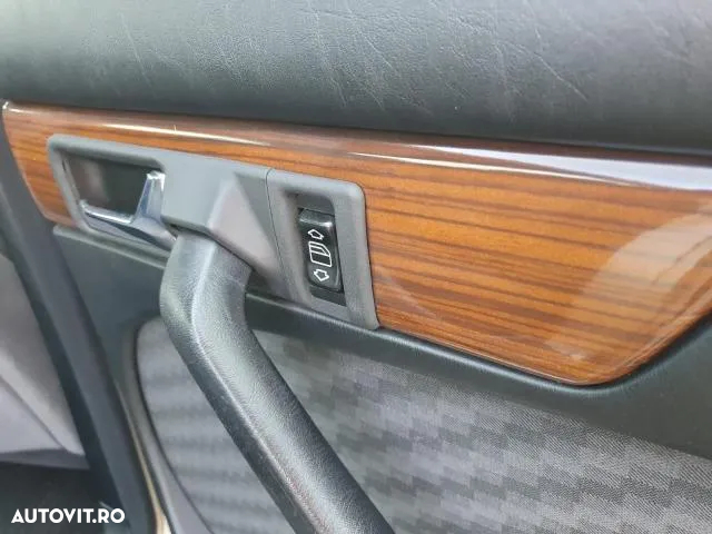 Mercedes-Benz W126 - 9