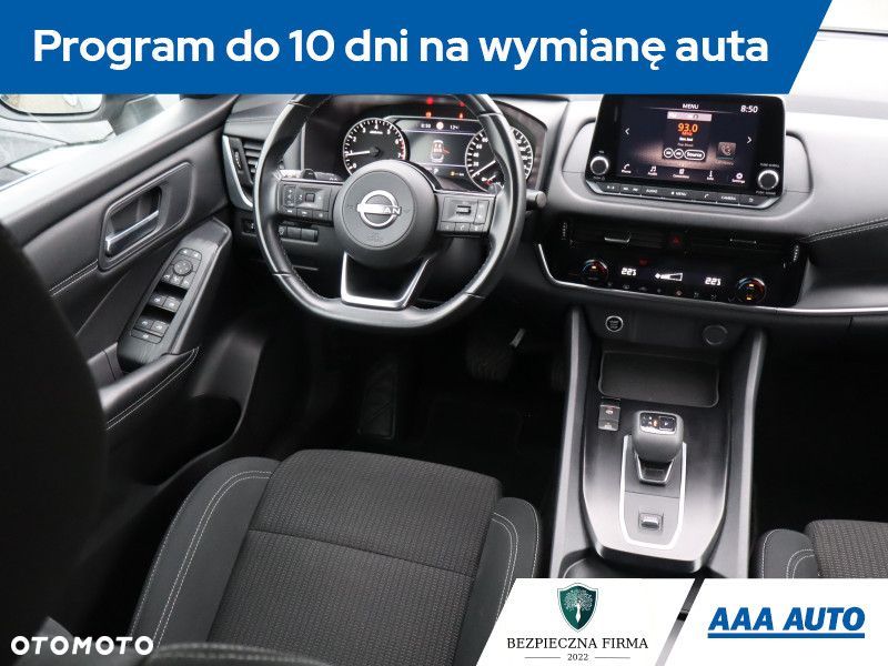 Nissan Qashqai - 8