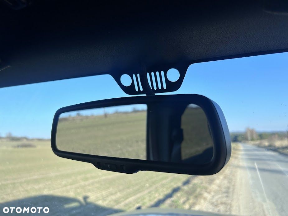 Jeep Wrangler - 14