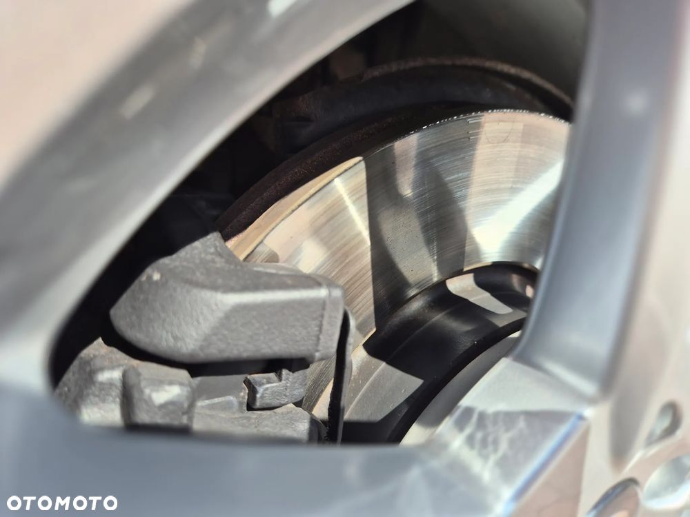 Volvo V60 D3 Summum - 15