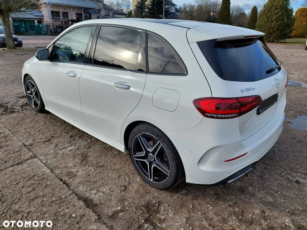 Mercedes-Benz B-Class 2018 photo 2