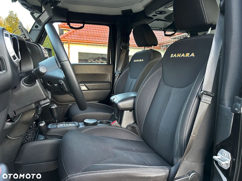 Jeep Wrangler 3.6 Automatik Sahara - 17