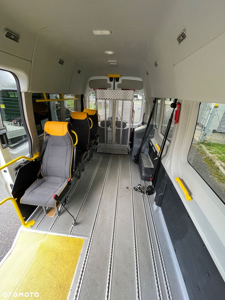 Ford Transit 310 L3H3 VA Autm Trend - 19