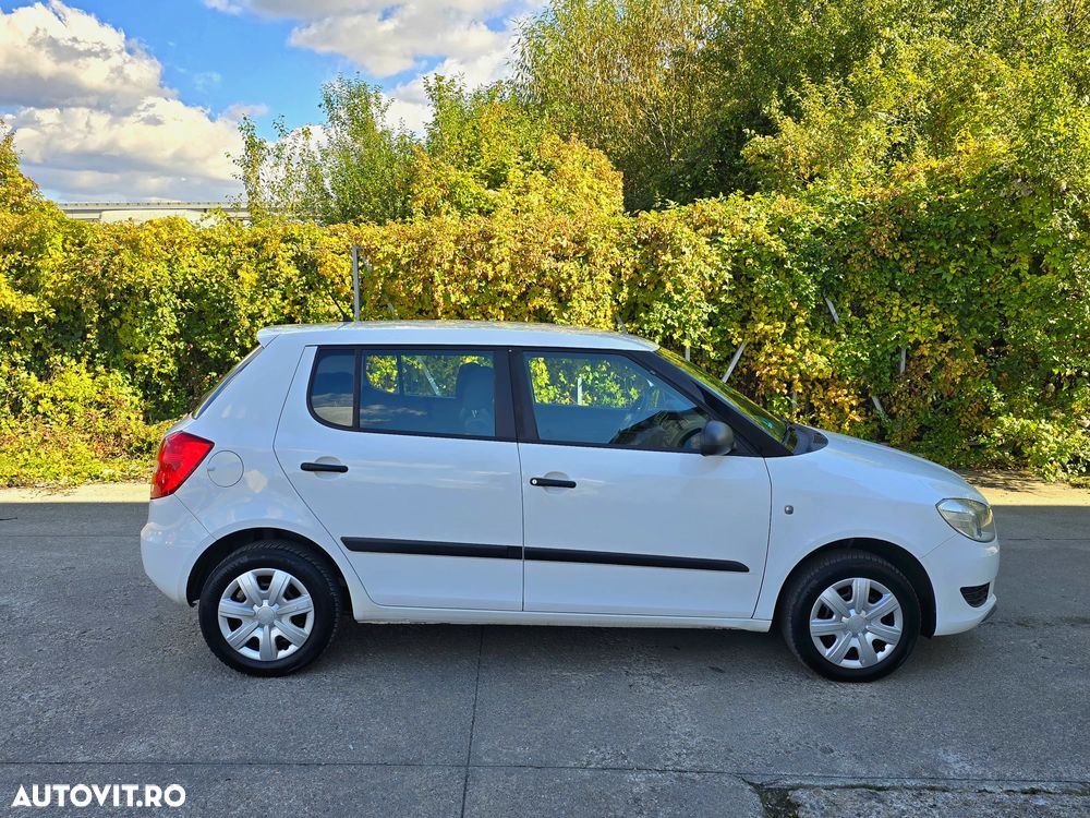 Skoda Fabia - 11