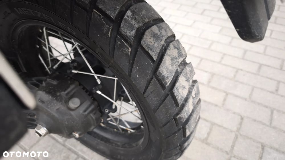 Yamaha Super Tenere - 13