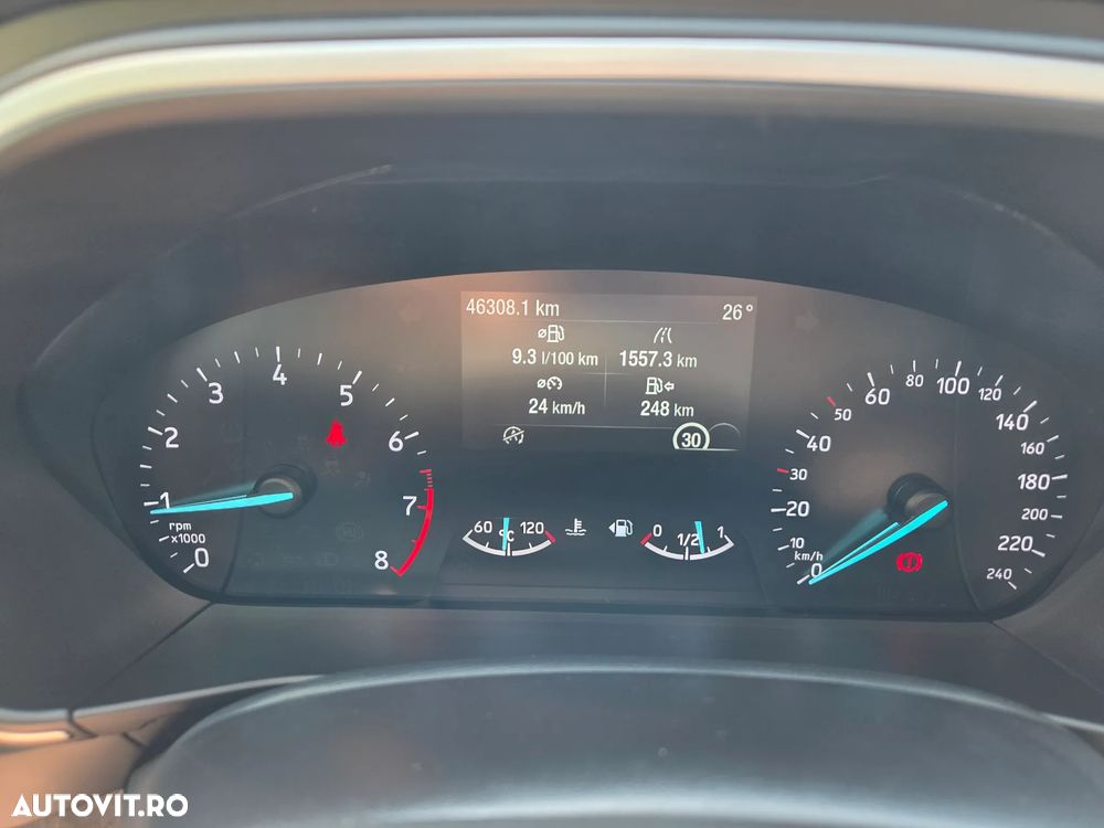 Ford Focus 1.0 EcoBoost Titanium - 25