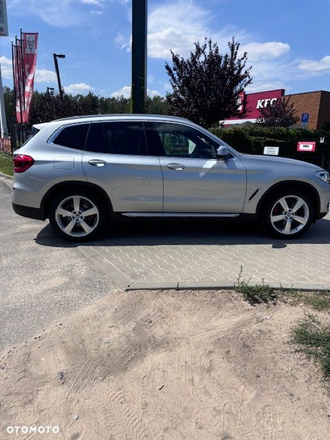 BMW X3 xDrive30i xLine - 4
