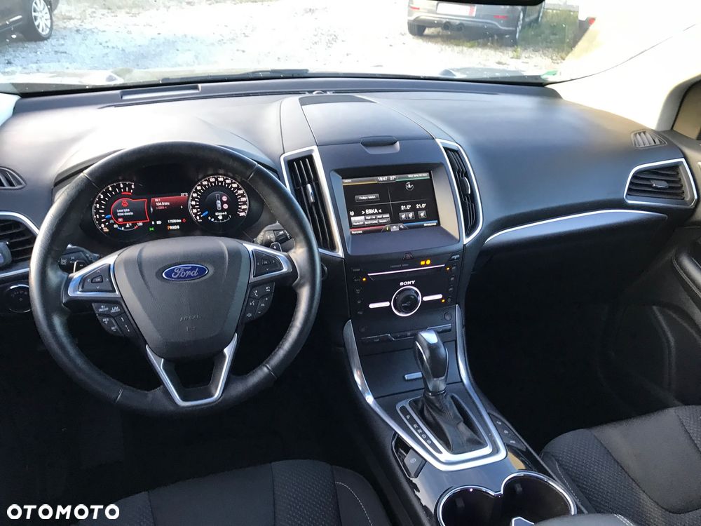 Ford Edge 2.0 TDCi Bi-Turbo 4x4 Titanium - 12