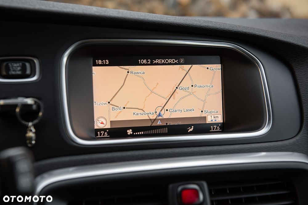 Volvo V40 D2 RDesign - 24