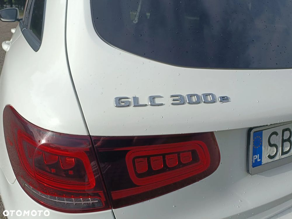 Mercedes-Benz GLC - 27