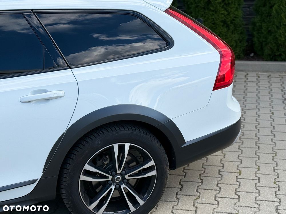 Volvo V90 Cross Country D5 AWD Pro - 7