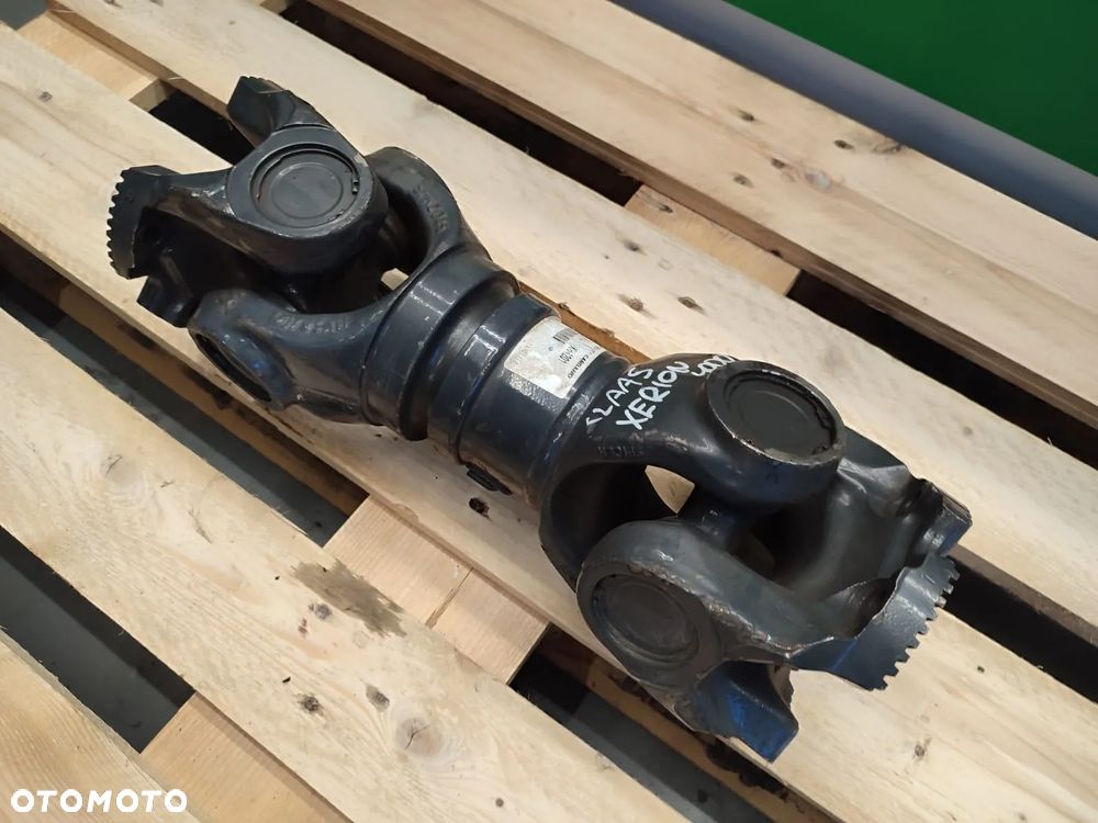 Wał napędowy Spicer 2047 1504153 SPR2045 CLAAS XERION 4000 - 3