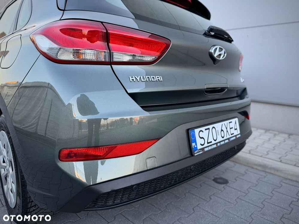 Hyundai i30 1.5 DPI Modern - 35