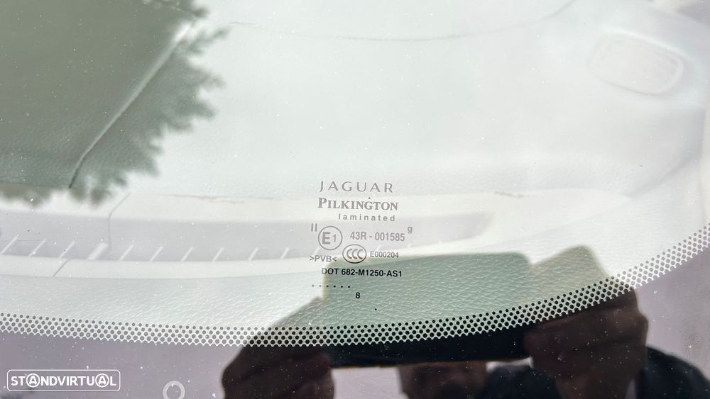 Jaguar XF 2.7 D V6 Premium Luxury - 13