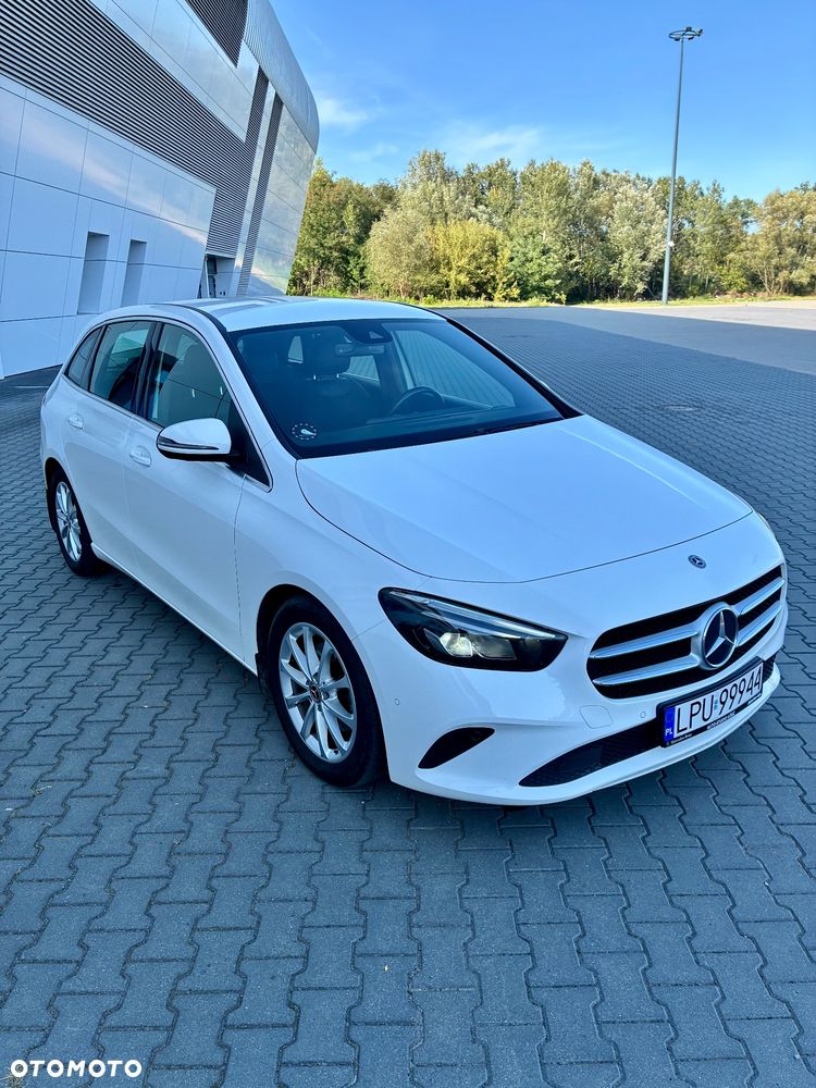 Mercedes-Benz Klasa B 200 d 8G-DCT - 11
