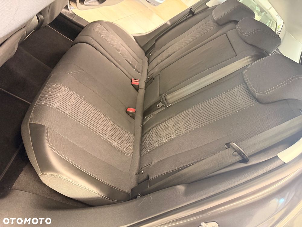 Peugeot 308 - 21