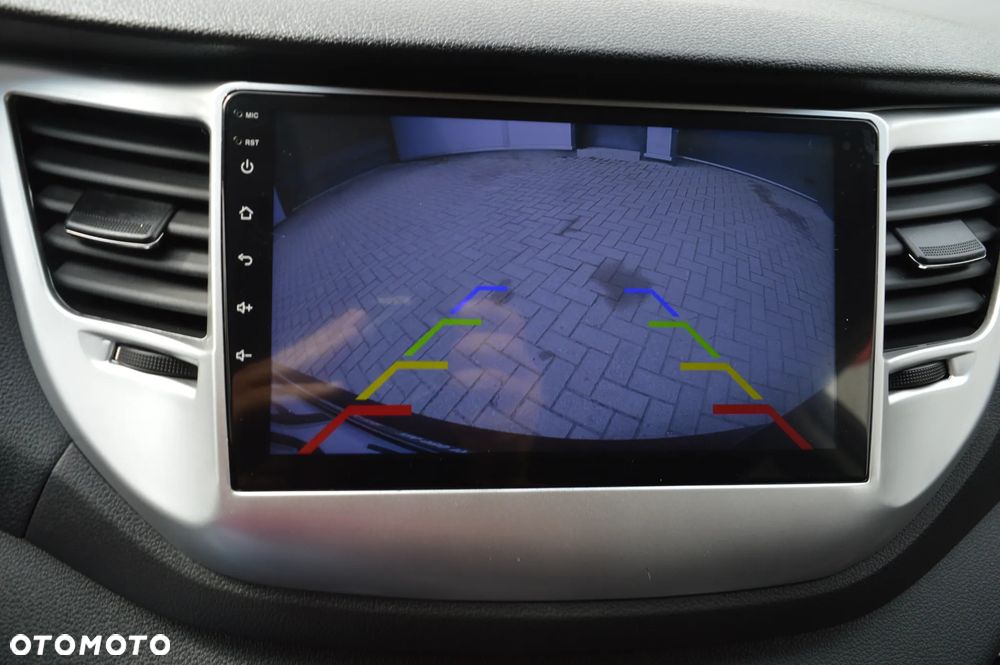 Hyundai Tucson 1.7 CRDI BlueDrive Comfort 2WD - 25