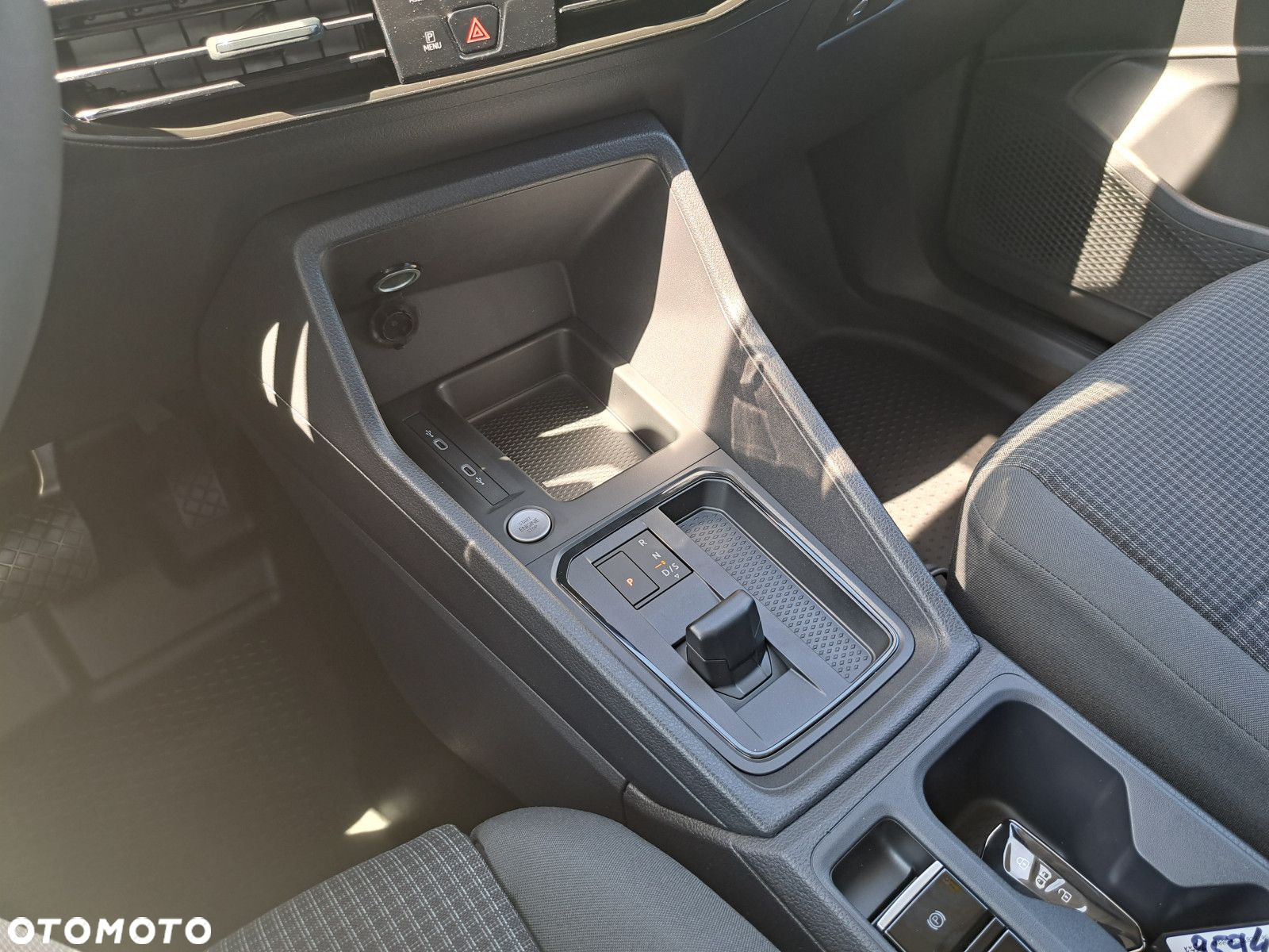 Volkswagen Caddy Cargo 2.0 TDI DSG - 15