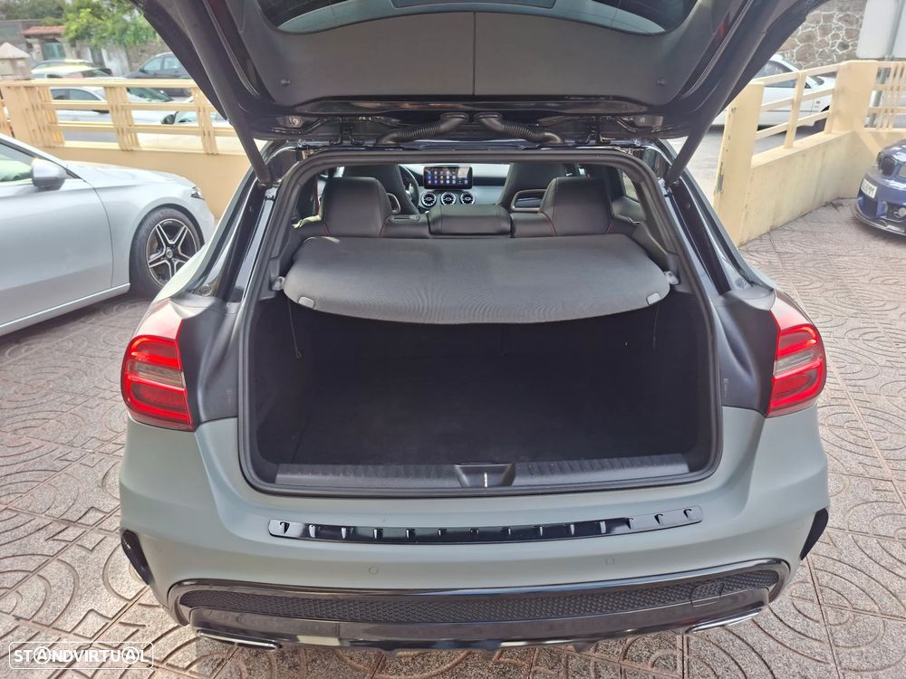Mercedes-Benz GLA 45 AMG - 38