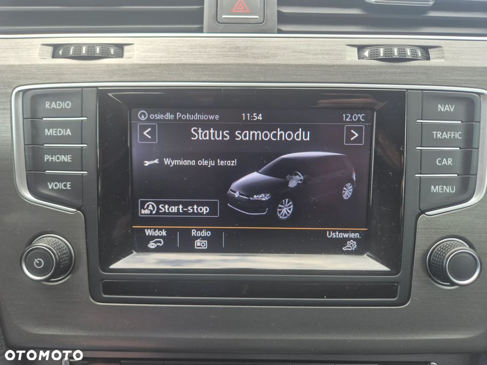 Volkswagen Golf 2.0 TDI SCR Comfortline - 23