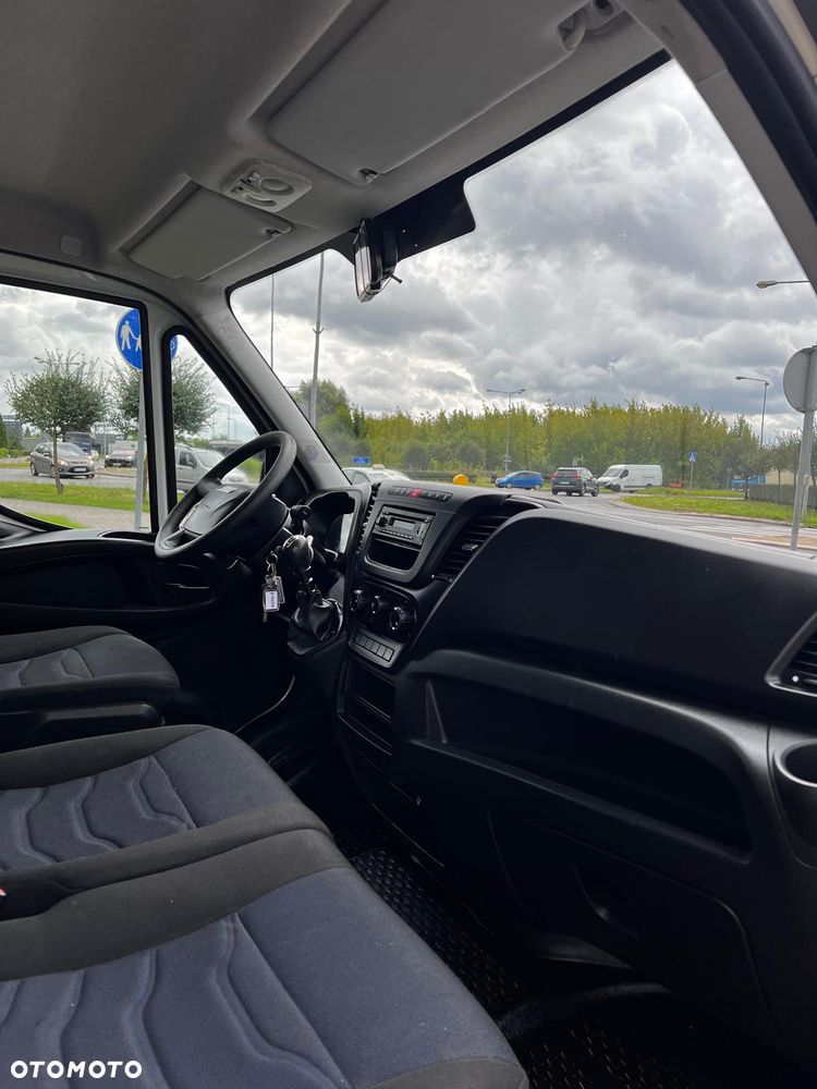 Iveco 35c14 Kontener+Winda - 15