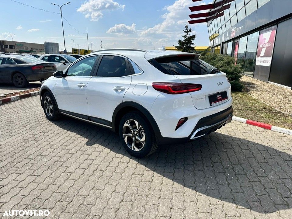 Kia XCeed - 4