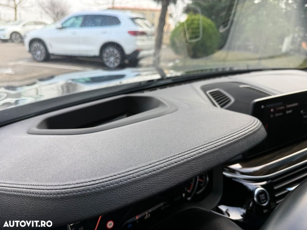 BMW Seria 5 520d xDrive Aut. Luxury Line - 40