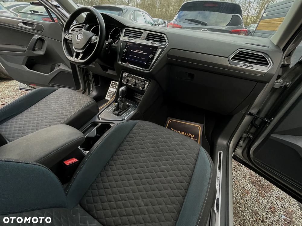 Volkswagen Tiguan 2.0 TDI SCR DSG IQ.DRIVE - 15