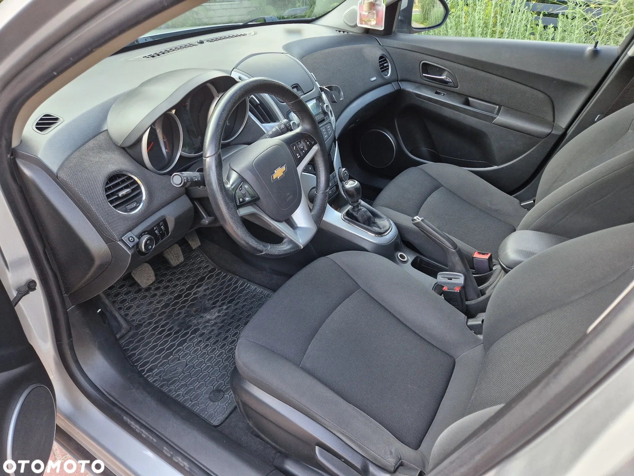 Chevrolet Cruze 1.6 LS+ - 7