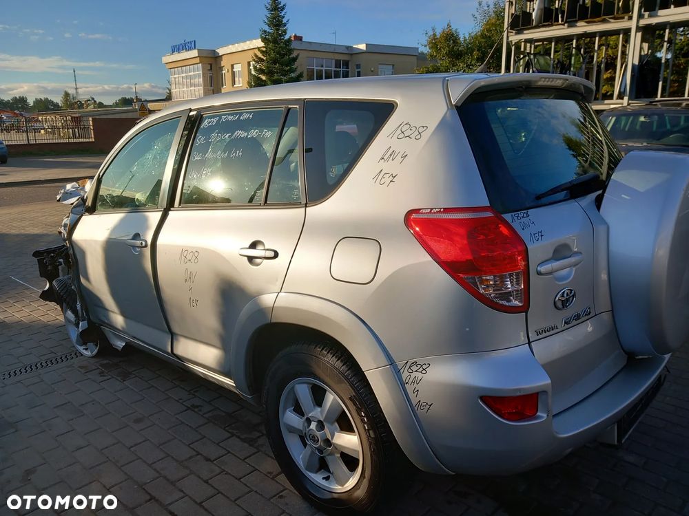 TOYOTA RAV4 BŁOTNIK LEWY TYLNY LEWY TYŁ ĆWIARA ĆWIARTKA KOLOR: 1E7 - 1