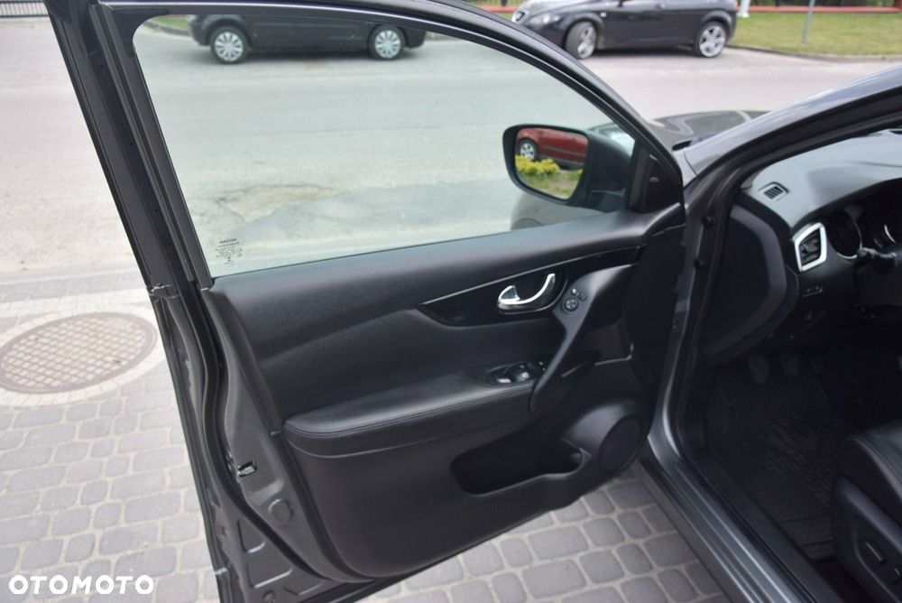 Nissan Qashqai 1.6 DCi 4x4 Acenta EU6 - 16