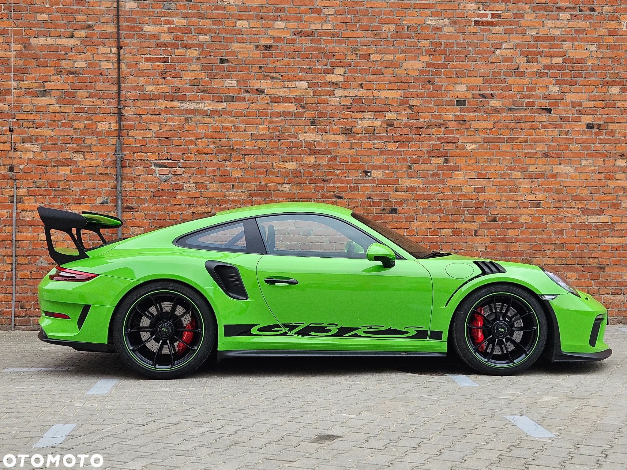 Porsche 911 GT3 RS - 1