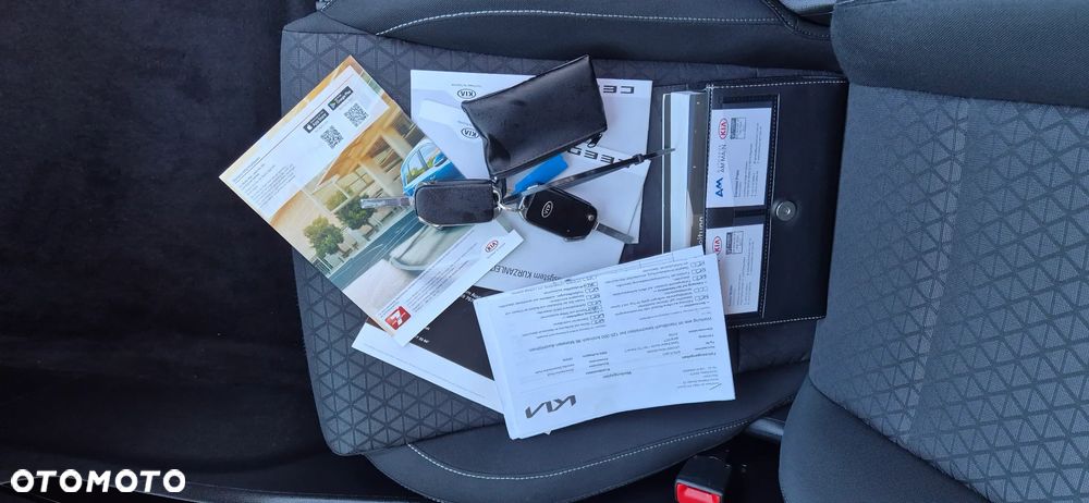 Kia Ceed 1.6 CRDi DCT Vision - 15