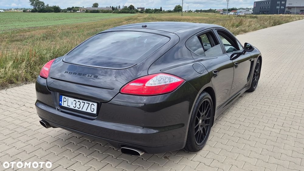 Porsche Panamera - 39