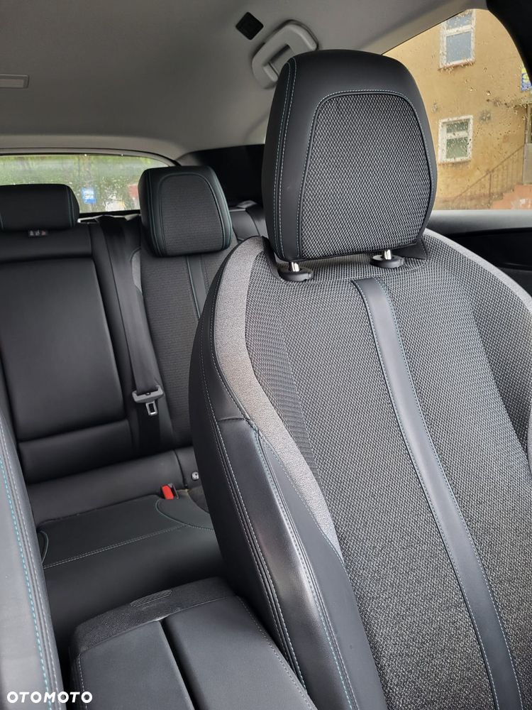 Peugeot 308 1.2 PureTech GPF Allure Pack S&S - 6