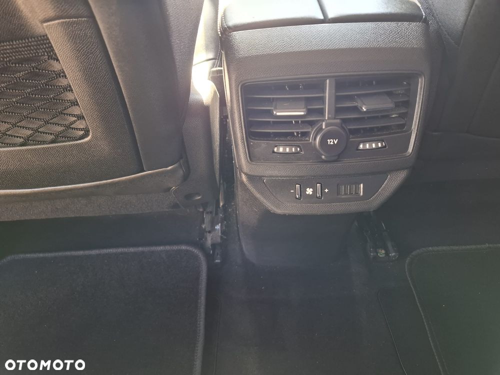 Peugeot 5008 PureTech 130 Stop & Start GPF EAT8 Allure - 19