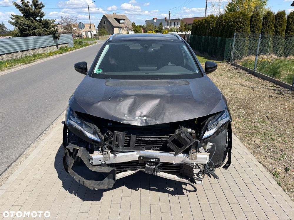 Peugeot 3008 BlueHDi 130 Stop & Start EAT8 Allure - 4