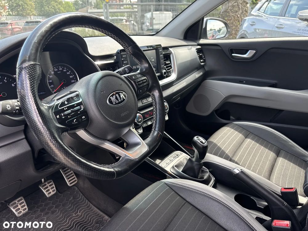 Kia Stonic 1.0 T-GDI MHEV L - 10